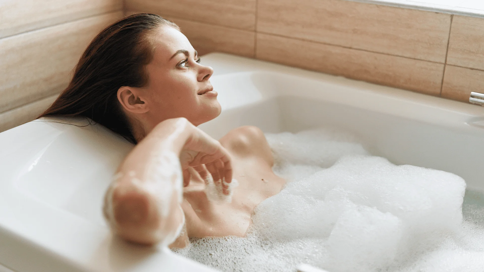La baignoire balnéo, un indispensable pour un moment de détente